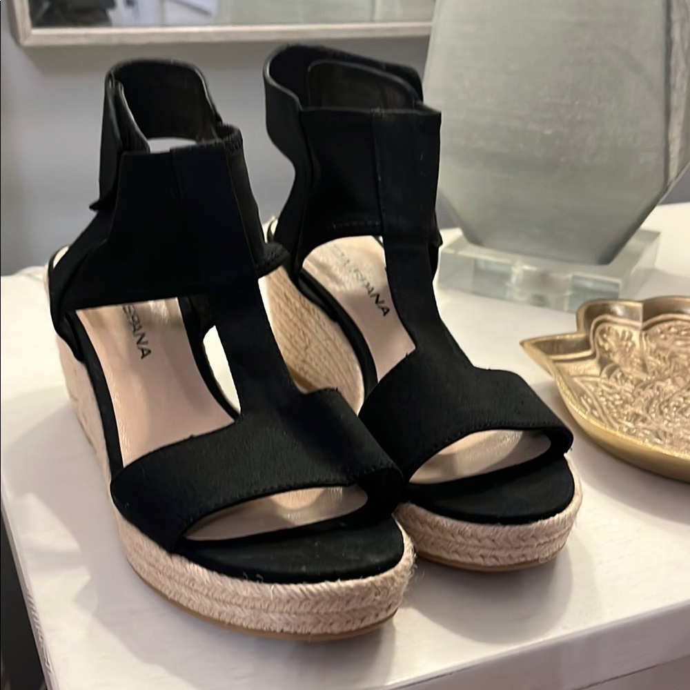 Moda Spana Black Wedge Sandals